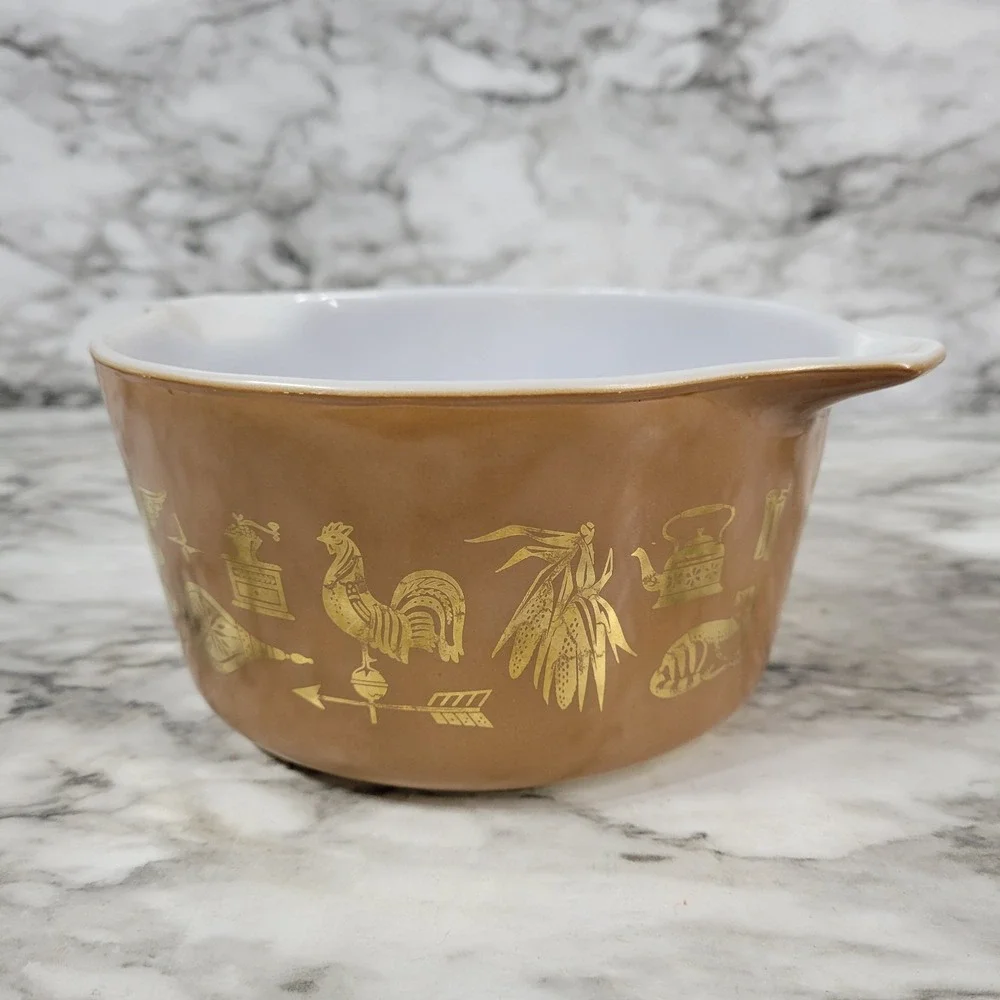 Vintage PYREX Early American Brown 1 QT Round Casserole Baking Dish 473 No Lid